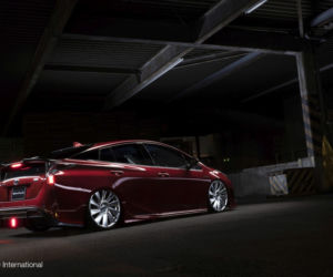 Toyota Prius po tuningu WALD International