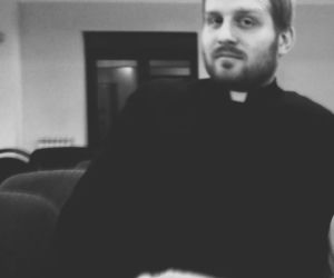 Nie tylko siostry dominikanki! W bocheńskim DPS pomaga też ksiądz z Kazachstanu. Kim jest?