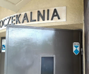 18-latek zniszczył zabytkową wiatę kolejową