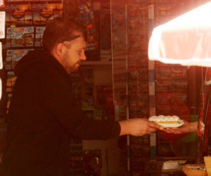 Minister Jacek Ozdoba odpłynął.