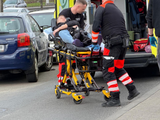 Kierowca "innowacyjnej taksówki" potrącił mężczyznę i uciekł