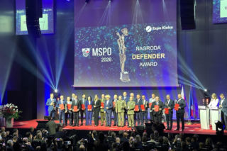 MSPO 2026 – Nagrody DEFENDER rozdane. Radar P-18PL wyróżniony nagrodą prezydenta