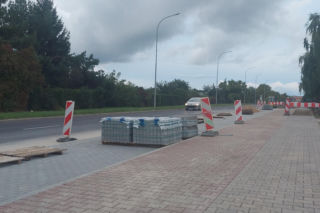 miejsca postojowe na ul. Sikorskiego w Zamościu
