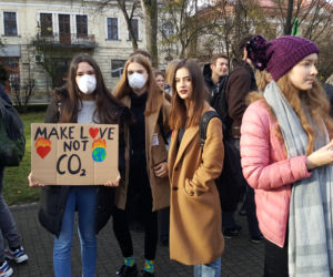 Nowy Sącz: Młodzi mają DOŚĆ i wyszli na ulice. Skierowali żądania do polityków