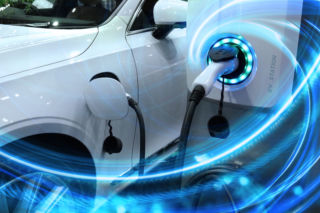 Zabronią ładowania aut elektrycznych? Wszystko przez srogie upały!
