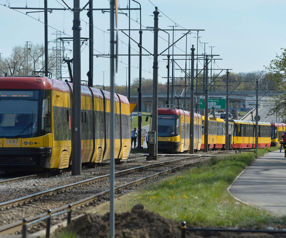 Samochód zderzył się z tramwajem na Puławskiej