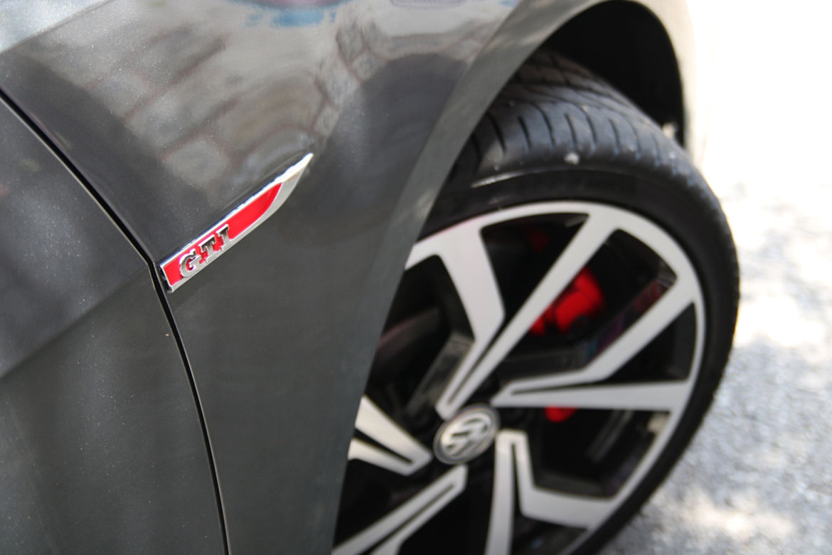 Volkswagen Golf GTI 2.0 TSI 245 KM