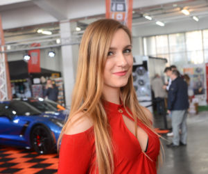 Hostessy na targach Poznań Motor Show 2018