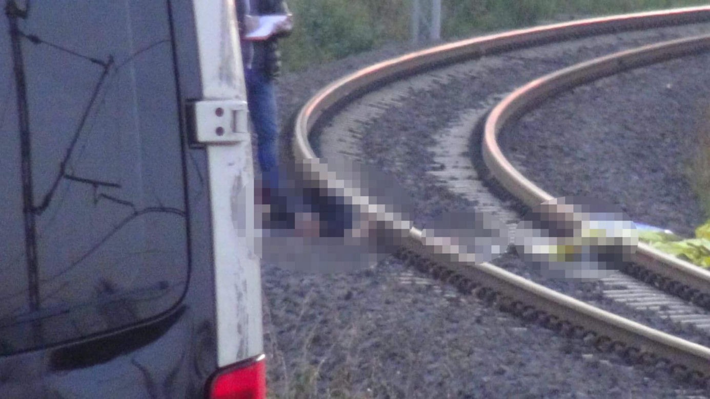 Kolejna tragedia na torach w Warszawie. Pociąg rozjechał człowieka we Włochach. Potężne utrudnienia 
