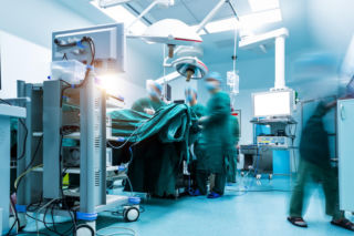 Pracownicy szpitala zrzucili się na opłacenie serwisu aparatury do operacji