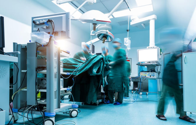 Pracownicy szpitala zrzucili się na opłacenie serwisu aparatury do operacji