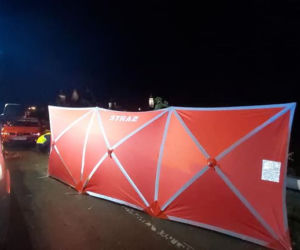 TRAGICZNY wypadek. NIE ŻYJE rowerzysta potrącony przez samochód!