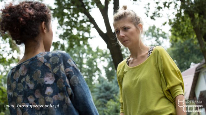 Barwy szczęścia odc. 1245. Sara (Dominika Kimaty), Honorata (Anna Smołowik)
