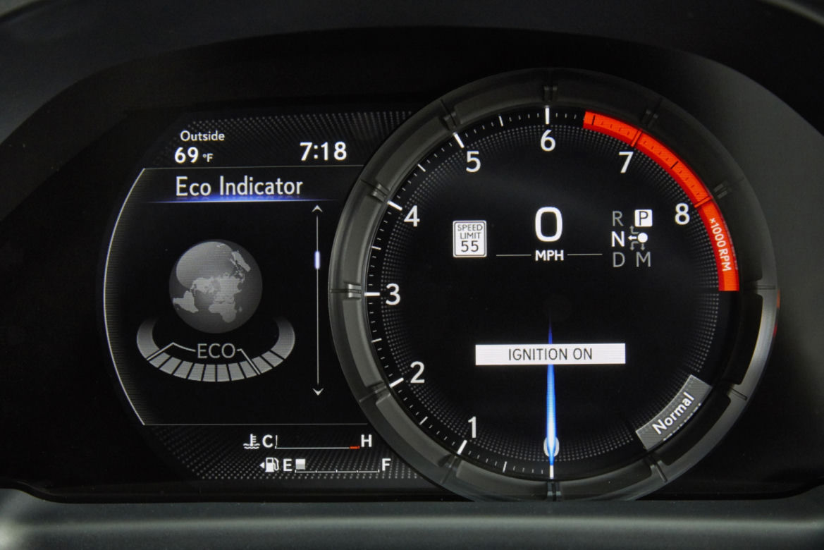 nowy Lexus LS500 F-Sport