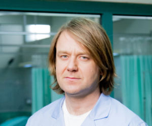 SZPITAL - Robert Szewczyk (Tomasz Augustynowicz)