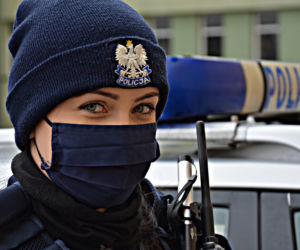 Policjantki pełniące służbę w KWP Białystok
