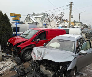 Wypadek u zbiegu ulic Miodowej i Smugowej