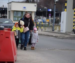 Ukraińcy usprawnili odprawę matek z dziecmi na granicy [ZDJĘCIA]