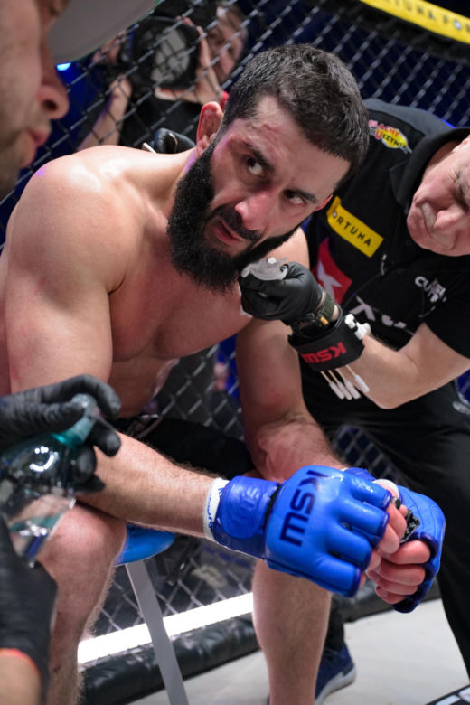 Mamed Chalidow przegrywa na KSW 117