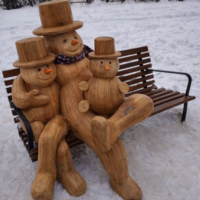 "Jakiś bałwan" zniszczył mokotowskie bałwanki. Teraz mieszkańcy domagają się pomnika!