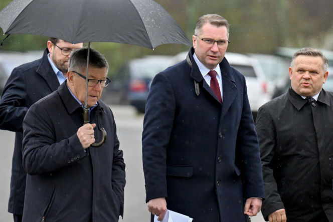 Konferencja prasowa przed Fabryką Broni "ŁUCZNIK"