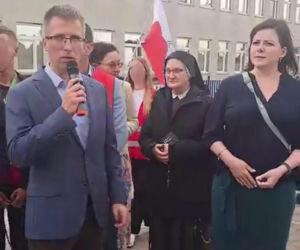 Różaniec przed szpitalem w Lublinie