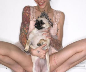 Pupy cycki Izismile (2)
