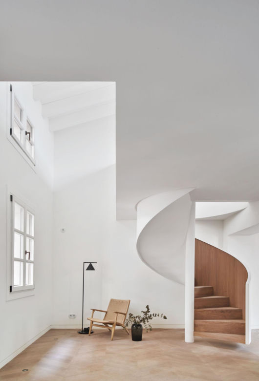 Apartament dwupoziomowy