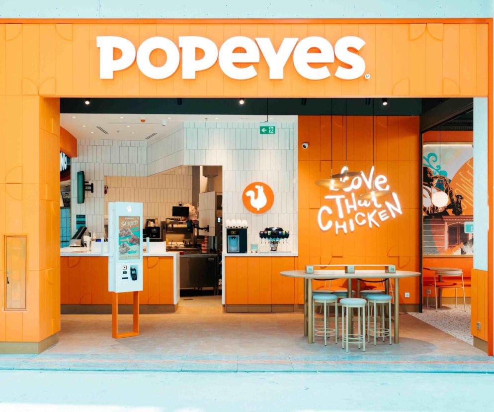 Popeyes otwiera się w Rzeszowie. Kurczak marynowany przez 12 godzin dostępny już od wtorku 