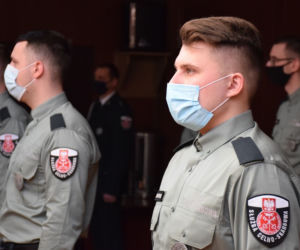 Nowi funkcjonariusze w Podlaskiej KAS złożyli ślubowanie [ZDJĘCIA]