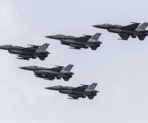 Sikorski 29 F-16 dla Ukrainy