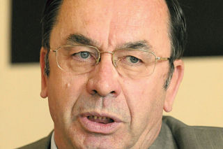 Schetyna nie będzie Kaczyńskim PO - prof. Kazimierz Kik ocenia manewr z premierem z PO