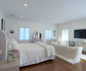 Słynna posiadłość Ozzy'ego Osbourne'a trafiła na sprzedaż! Gwiazdorski luksus za KOLOSALNĄ sumę!