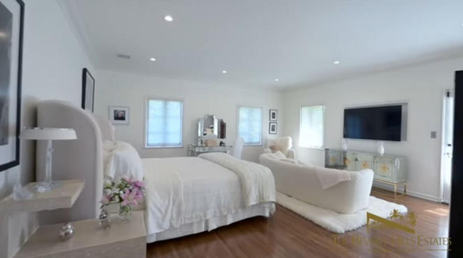 Słynna posiadłość Ozzy'ego Osbourne'a trafiła na sprzedaż! Gwiazdorski luksus za KOLOSALNĄ sumę!