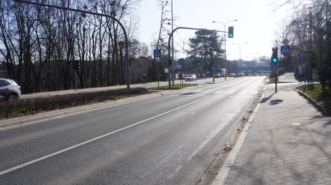 To najdłuższa ulica w Olsztynie. Przebiega aż przez trzy osiedla. Zaskakujące, ile ma metrów!