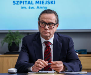 Szpital św. Anny, odcinek 82: Szpital na skraju bankructwa! Nowy dyrektor zapowiada radykalne zmiany