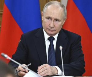 Paliwowy alarm w Rosji! Benzynę muszą ściągać aż z Indii
