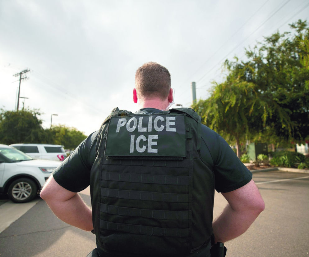 ICE chce zamienić hotele w więzienia dla nielegalnych 