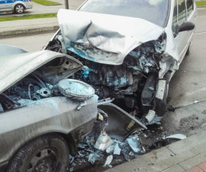 Wypadek w Hyżnem: Po tych zdjęciach zdejmiesz nogę z gazu