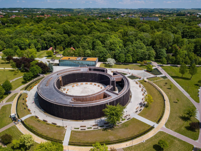 Najpopularniejsze atrakcje Świętokrzyskiego! TOP 20 w 2025 roku