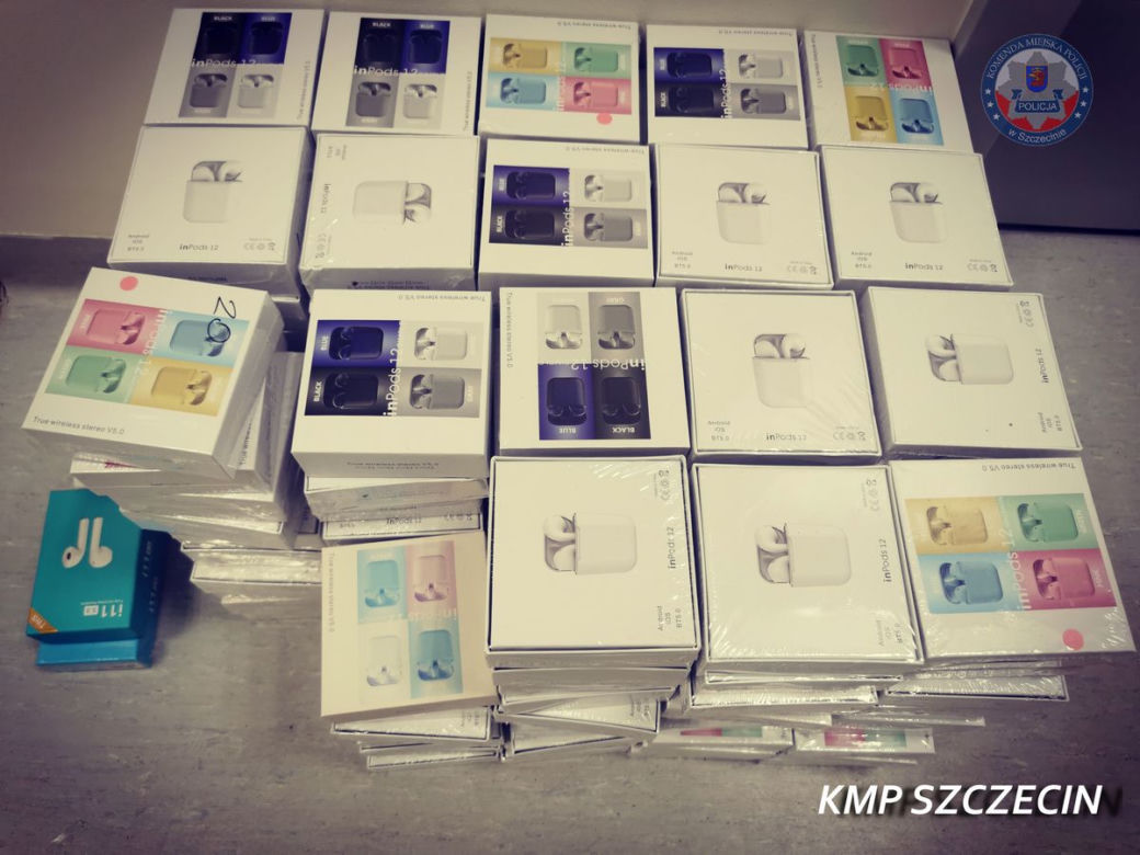 Policjanci ze Szczecina zabezpieczyli podróbki warte 300 tysięcy złotych