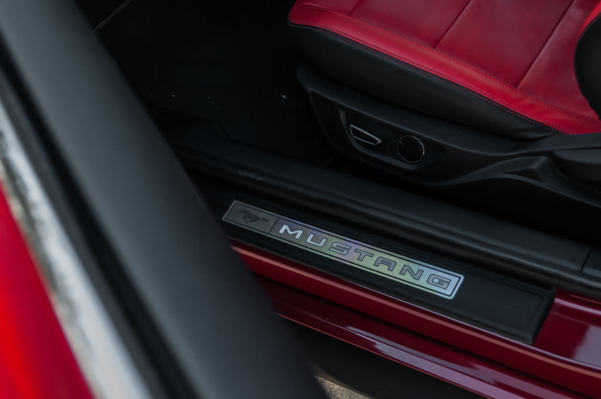Ford Mustang GT Fastback 5.0 V8 450 KM