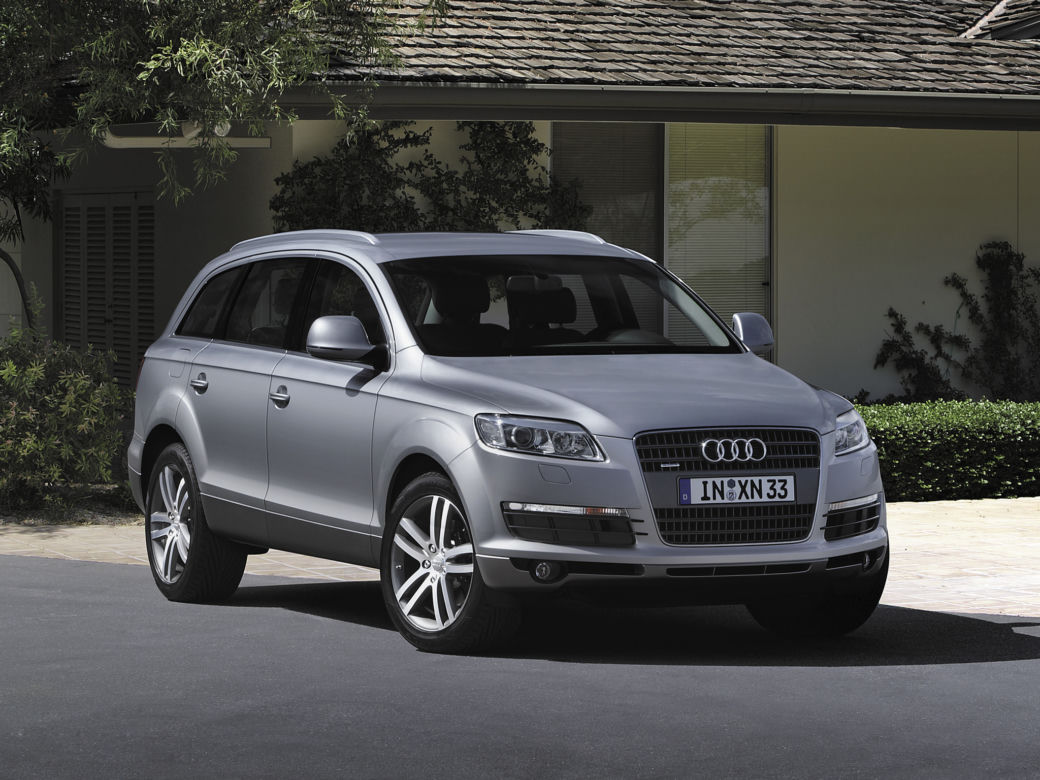 Audi Q7 w wersji sprzed liftingu produkowanej w latach 2005-2009
