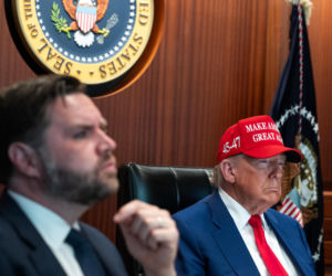 Trump: Wojna z Iranem skończy się w listopadzie. Ludzie Trumpa: Potrwa dłużej niż jego kadencja
