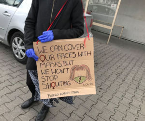 Mieszkanki Otwocka protestują w kolejce do sklepu