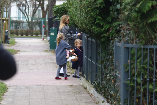 Kasia Tusk z córkami z koszyczkiem przyjechali do Donalda