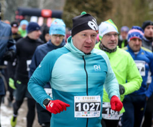 Wystrzał startera zamiast szampana. Tłumy powitały Nowy Rok na XX Śląskim Maratonie Noworocznym Cyborg