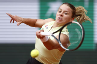 Maja Chwalińska - Diana Sznajder RELACJA NA ŻYWO z półfinału Roland Garros [WYNIK]