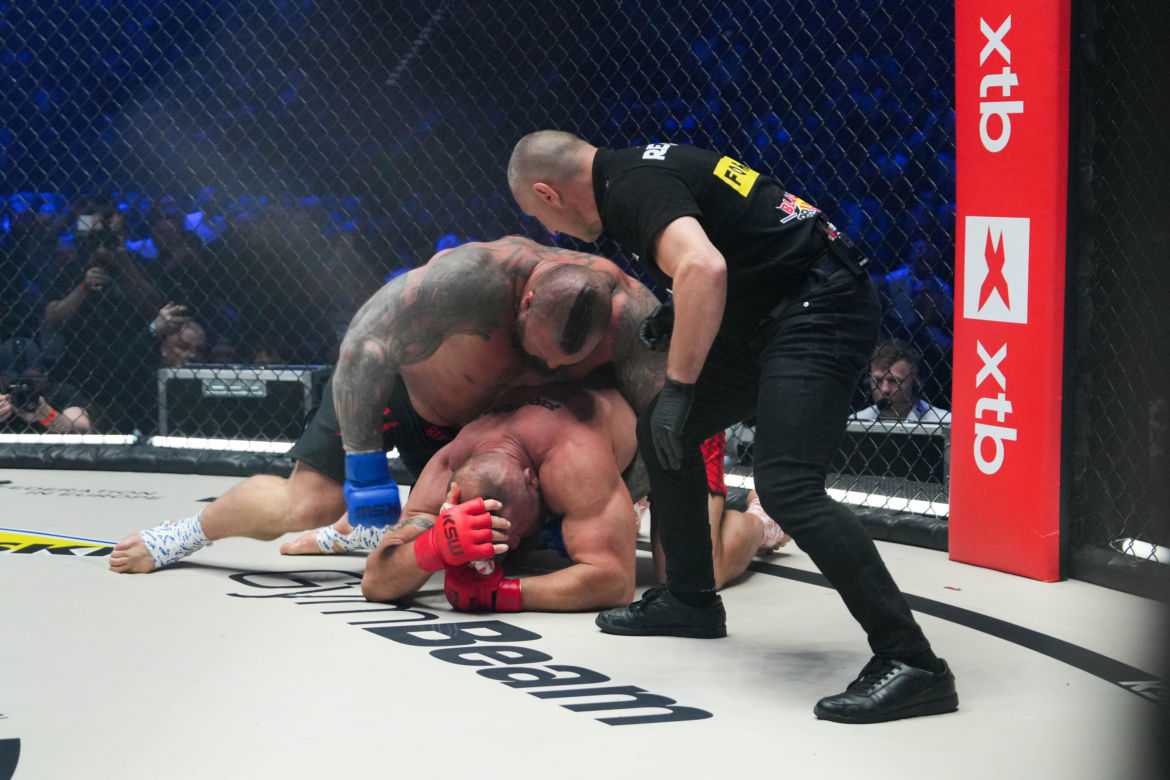Mariusz Pudzianowski vs Eddie Hall