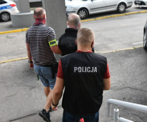 HORROR w Katowicach! Zmuszali nastolatkę do prostytucji. Potem ją sprzedali